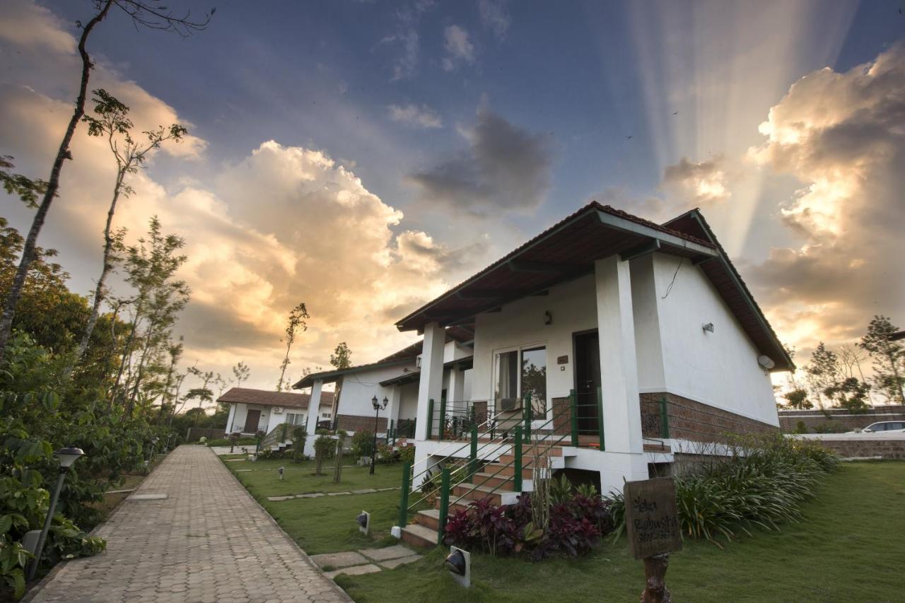 Eka Resort ฮาสซัน ภายนอก รูปภาพ